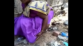 Desi Gf Aunty Pee Capture