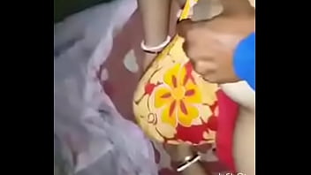 Telugu Aunty Black Big Puku Big Loose Boobs