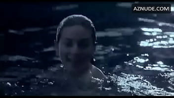 Eva Green Nude In Cracks