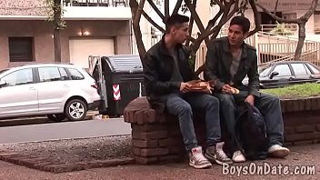 Two Boys Hook Up For Gay One-on-one - blowjob, oral, gay, twinks - Video 4163409