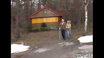 Chick Gets Down On All Fours - teen, hardcore, amateur, dicksucking, brazzer, old-and-young, hard-fuck, great-fuck, sexy-sluts, fre - Video 4160572