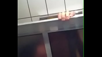 Flagra Hétero Fodendo Brasileiro No Banheiro Copa 2014