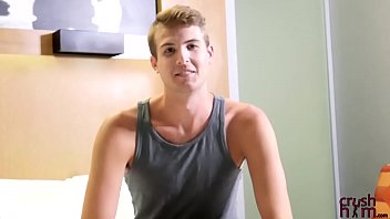 Pretty Twink Lovers Bareback Pounding Until Its Cream Time