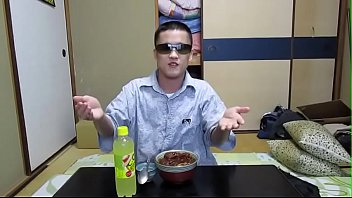 [syamu]japanese Gay Boy Junpei Makes A Curry With Pork Cutlet And Eat