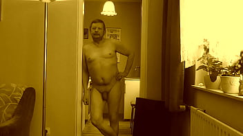 Butt, Posing, Legs, Nude, Gay, Nudist, Daddy, Soloboy - Gay - 2025 - Passionate - Show - Video 3921226