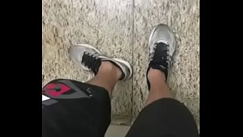 Punheta Com Lubrificante #01