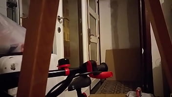 Provocando Al Repartidor De Pizzas