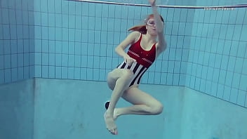 Czech Girl Nastya Volna Hairy Nudist - Vporncom