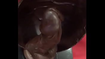 Rolão De Chocolate - sex, gay, chocolate, macho, foda, cacete, rola, pau, grosso, homem, gif, pinto, caralho, pauzao, ovo - Video 4037175