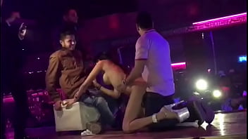 En El Antro Bien Puta