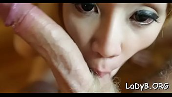 Tranny' Wazoo Gets Crushed Up