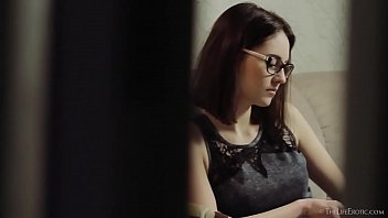 Tina M Spying On Sade Mare