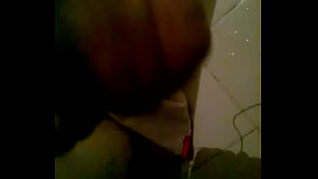 Pajaso En El Baño - pajaso, masturbada - Video 3911251