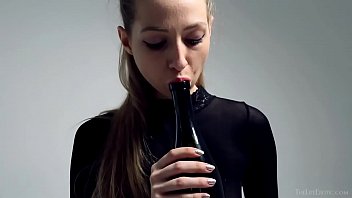 Petite Areana Fox Masturbates With A Bottle
