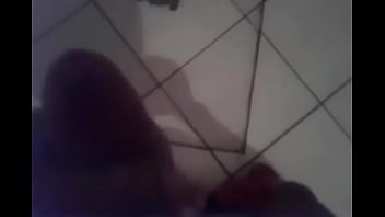 Gozando No Banheiro - gay, hetero, gozada, gozo, leite, punheta - Video 4064918