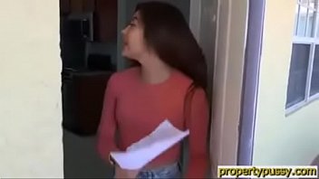 Chica En Casa Chupa Polla