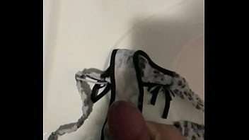 Gozada Calcinha Prima Visita Casa Dela