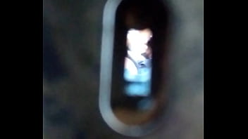 Tentando Flagrar A Punheta Do Colega De Apartamento