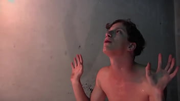 Novinho Recebendo Jato De Mijo Branco (piss)