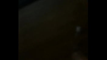 Corno De Pau Pequeno Gozando