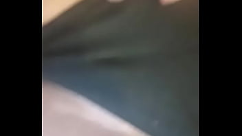 Esperandolo Muy Exitada