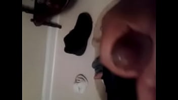 Getting Off For Nikki