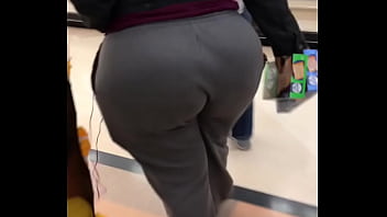 Big Booty Walking - big, ass, bbw, ssbbw, candid - Video 4006014