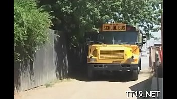 Lascivious Teen Gets Her Enjoyable Shaved Pussy Stuffed With Fat Dick