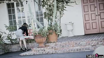 Real Estate Agent Teen Fucks The Buyer During The Open House