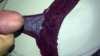 Cunhadinha Safada Calcinha Banheiro