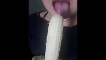My Trademark Banana Deepthroat With A Twist