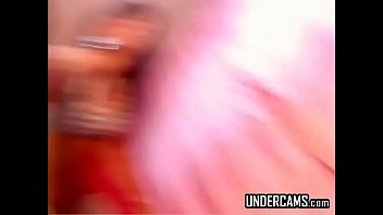 Sexy Leggings Wearing Shemale Hooker