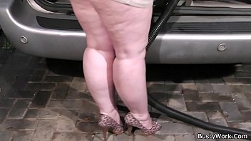 Big Melons Woman Gives Head And Fucked At Work