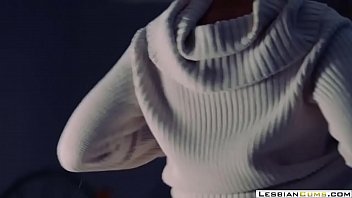 Lesbiancums.com ⇨ Delicious Lesbian Milf Secret Passion