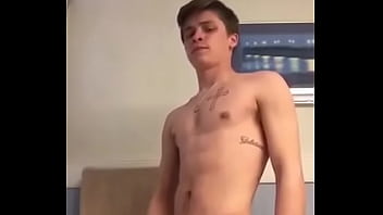 Novinhos Gostosos Na Punheta