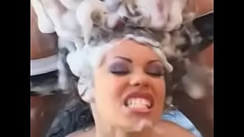 Fucking Her Hair In Hot Tub - Who Is She?