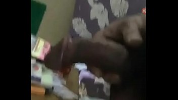 Show hàng cu cong đầu khất to xuất tinh tr_n blued