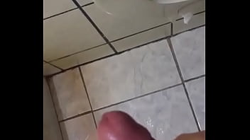 Joven De 19 Años Sin Tocarse Por 2 Meses Se Viene Después De Una Masturbada.