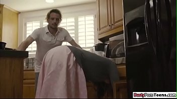 Nickey Lets Her Bf Take Her Pussy