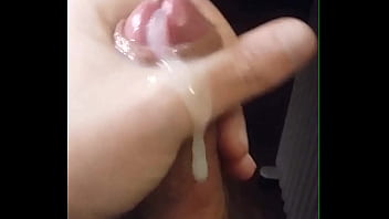 Branlette Et éjaculation 7