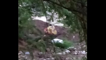 Vaghari Aunty Pee Outdoor Part 1