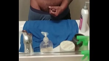 Youngbull81 - Cumshot-handjob-bbc-soloboy