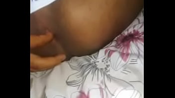 Novinho Proibido De Gozar Dedando Seu Cuzinho