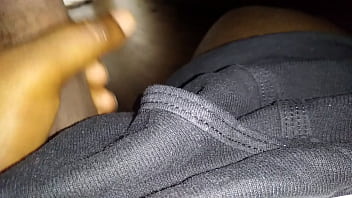 Handjob When Nobody' Home