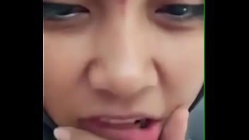 Awek Melayu Main Tetek, Tetek Mantap