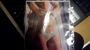 Friend Cumming On My Wife