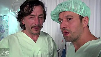 Kim Kommt In Die Klinik Wegen Stangenfieber -- Die _rzte Merken Es Erst Als Deren Stange Fiebert - Das Luder