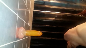 Metiendo El Jugetito Por Mi Culito