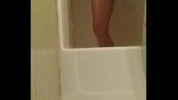 Guccigurl Shower Time