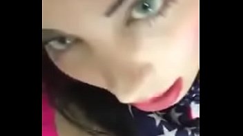 Hermosa Nena Tatuada